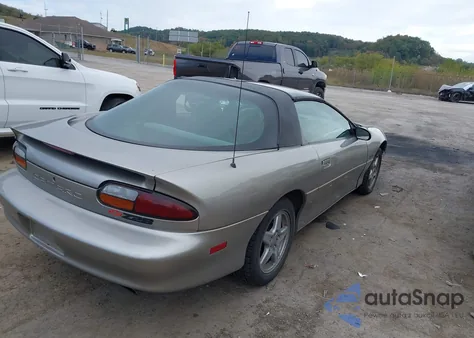 1998 Chevrolet Camaro Z28 from USA, damaged, VIN 2G1FP22G7W2149596
